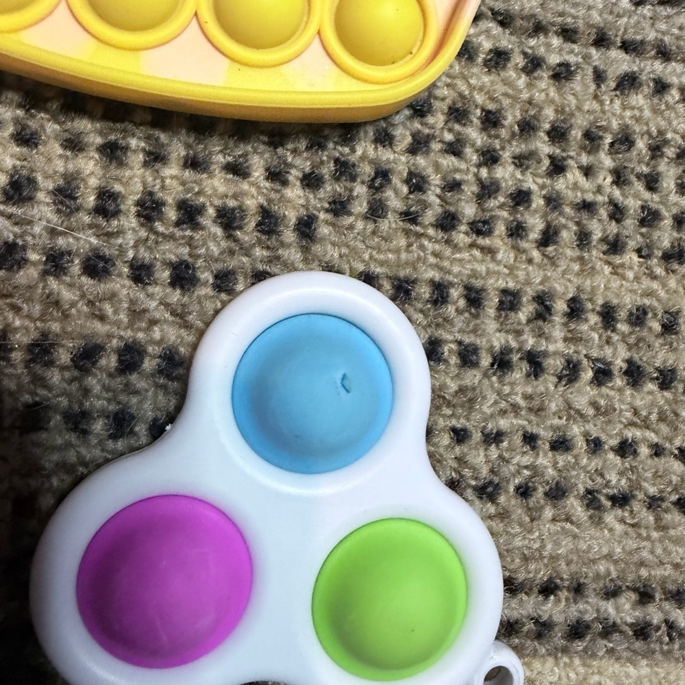 Colorful Pop It Fidget Toy Set 5 cupcake ice cream - Picture 5 of 10